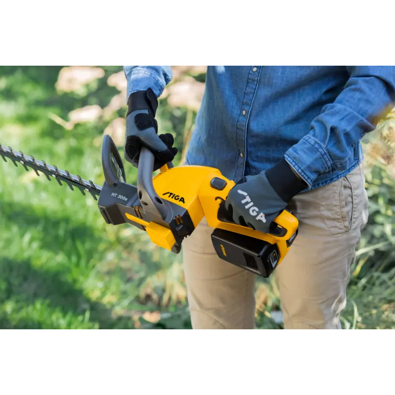 HT300e_273302501ST1_amb08_web